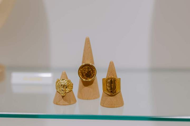 Création de bijoux pour femmes et hommes, Saint-Benoît